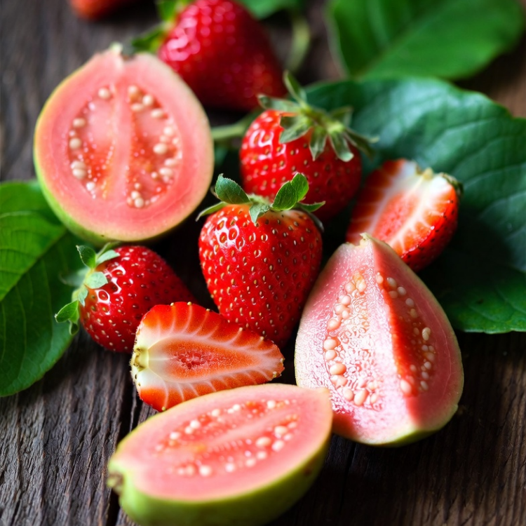Strawberry & Guava (14oz)